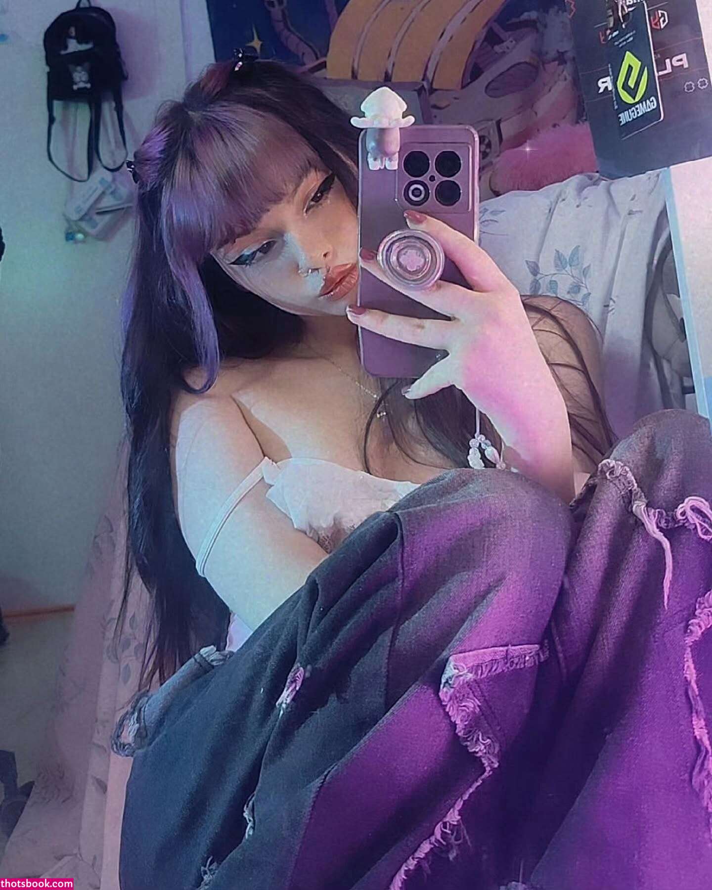 theakaleina Photo #2