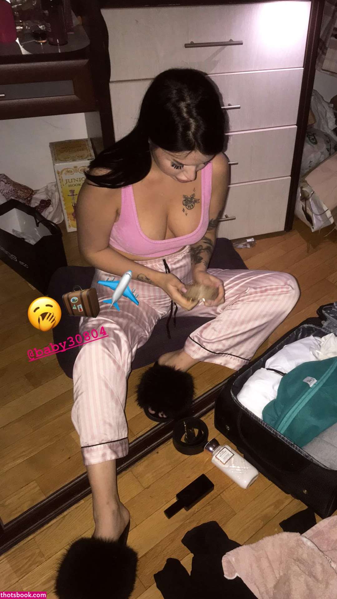 Tina Seductress Photo #19