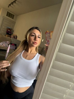 Gina Digioia Photo #10