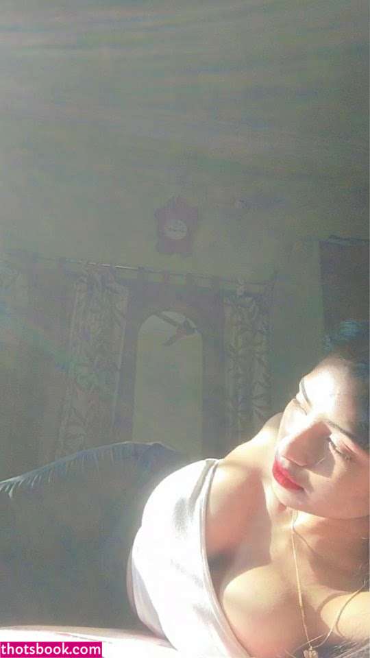 Saheli Halder Photo #1