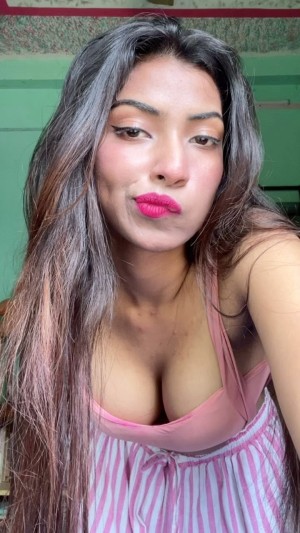 Saheli Halder Photo #2