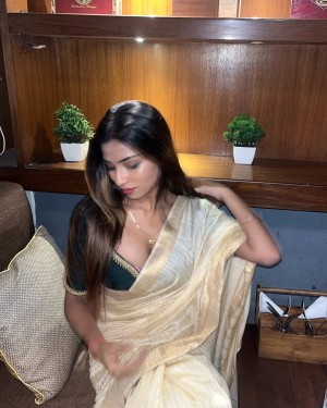 Saheli Halder Photo #18