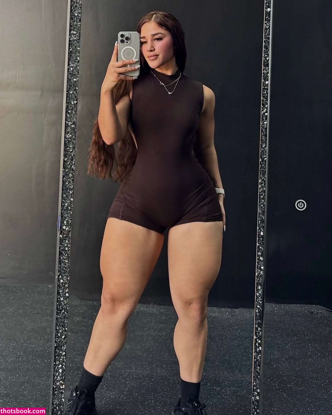 Jasmine Rodriguez Photo #25