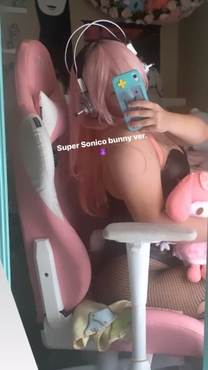 lnfectedoll Photo #9