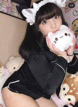 lnfectedoll Photo #35