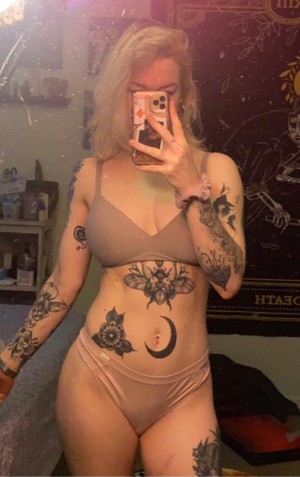 Strawberryybl0nde Photo #5