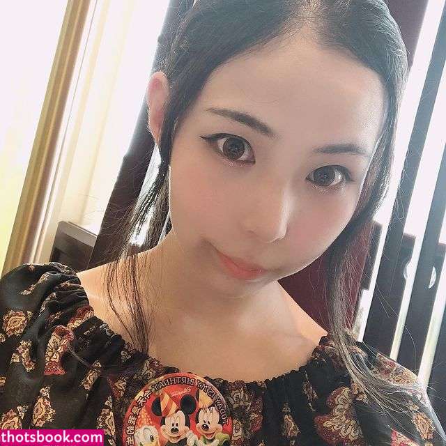 Yuria Yoshine Photo #12