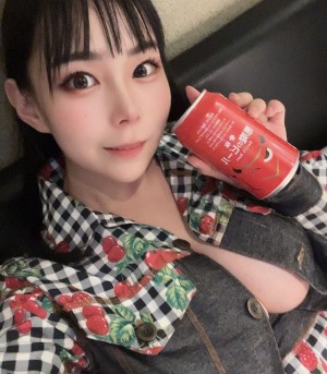 Yuria Yoshine Photo #19