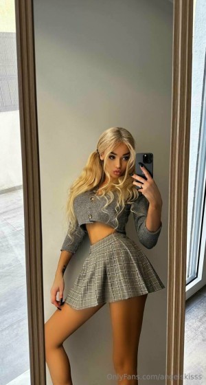 angelskisss Photo #10