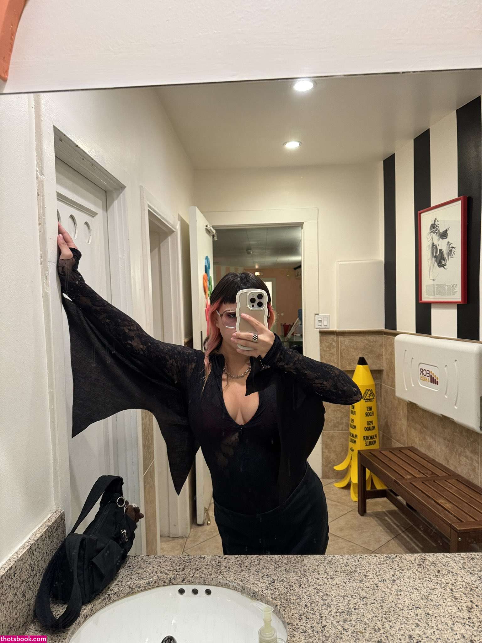 cowgirllaura Photo #4