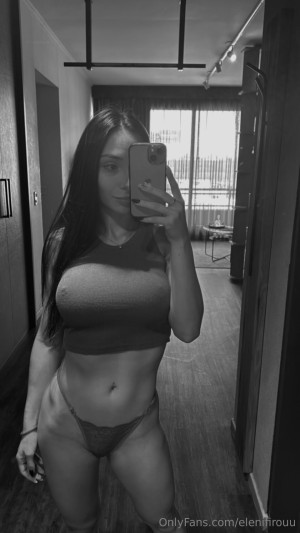 elenifirouu Photo #10