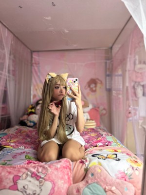 lillianmaee Photo #12