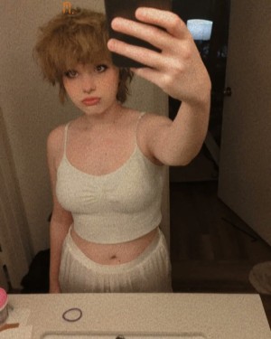 Addison Ambrose Photo #4