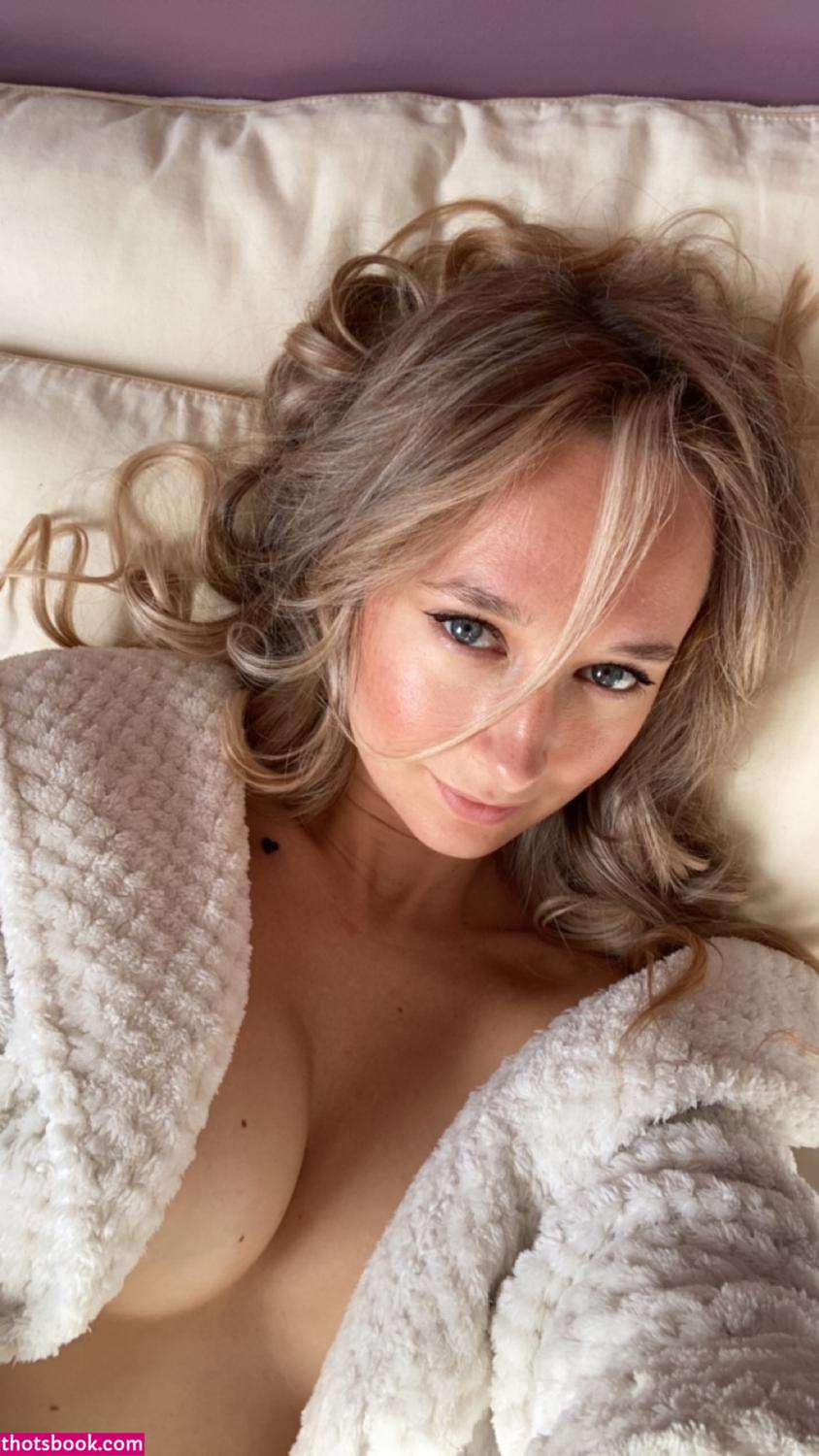 Blonde Douce Photo #10