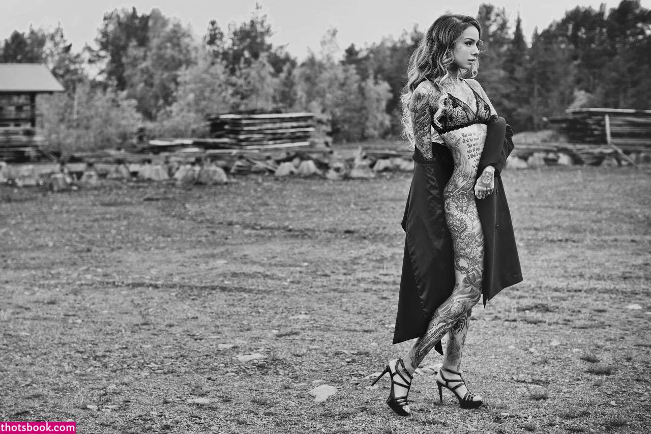 Cleo Petra Photo #13