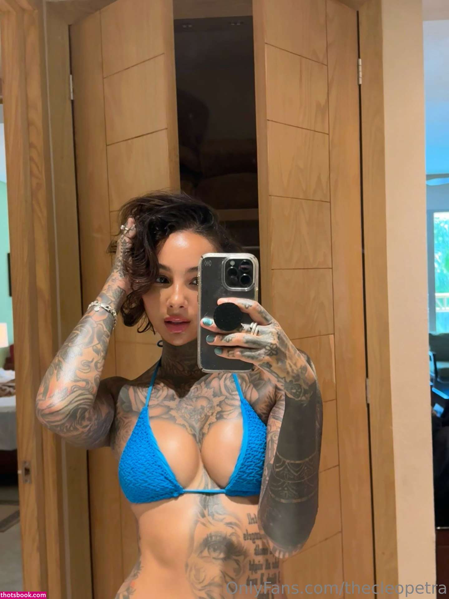 Cleo Petra Photo #35