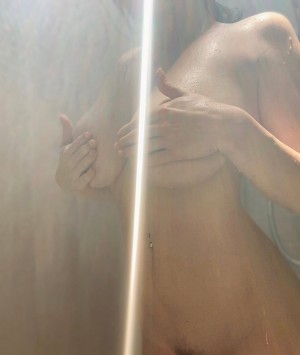 julieannsweetie Photo #21