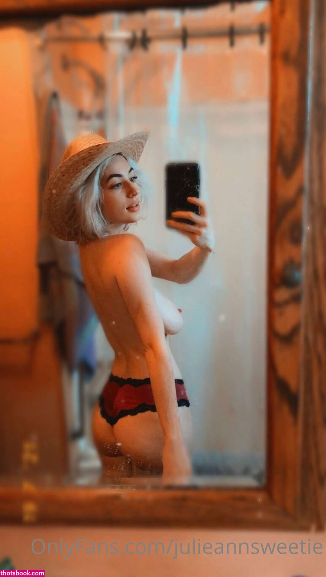 julieannsweetie Photo #42