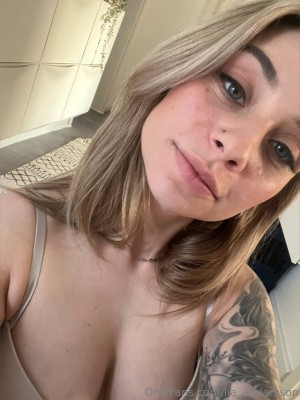 Lia Andersson Photo #33