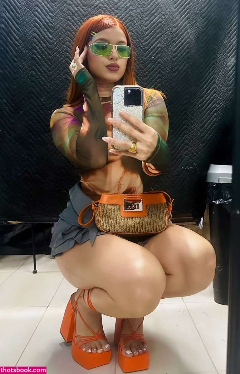 Mollyliciouss Photo #9