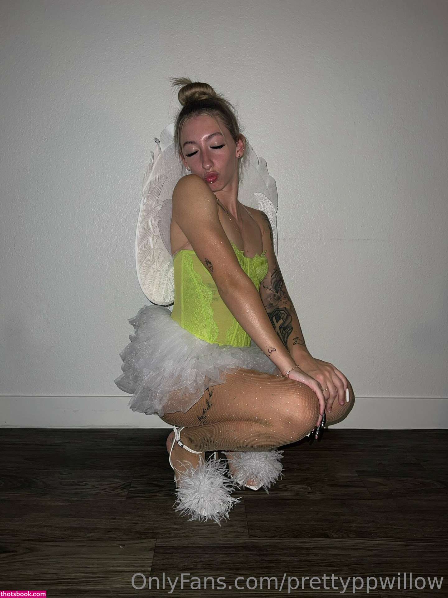 Prettyppwillow Photo #25