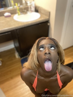 defiantlydeviant Photo #13