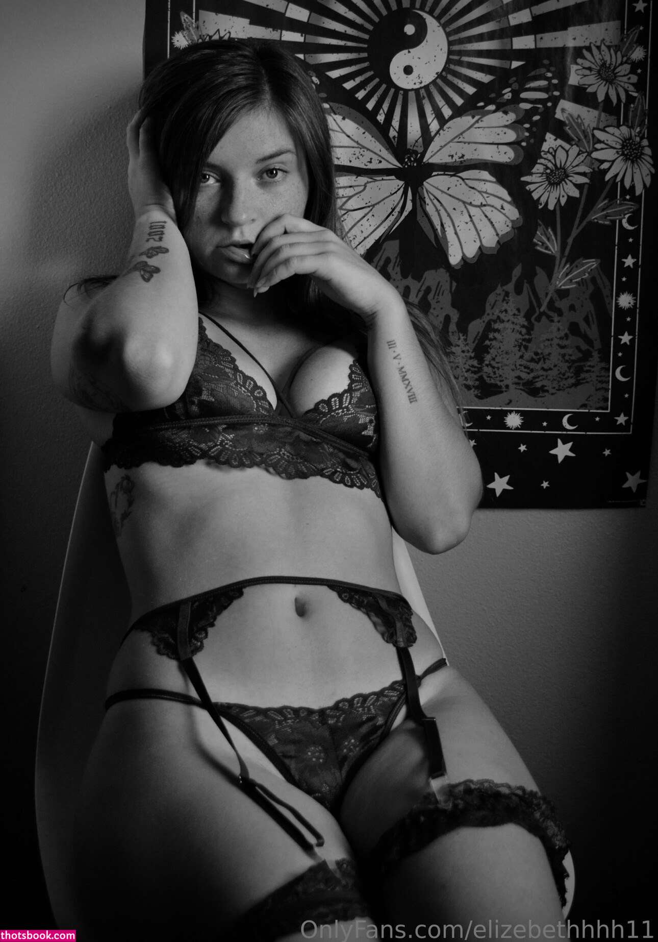 Elizebethhhh11 Photo #7