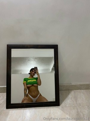 Laura Garcia Photo #24