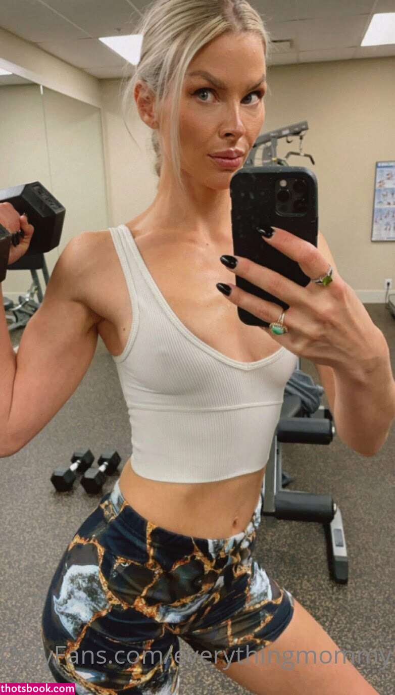 Stacy Quartz Photo #6