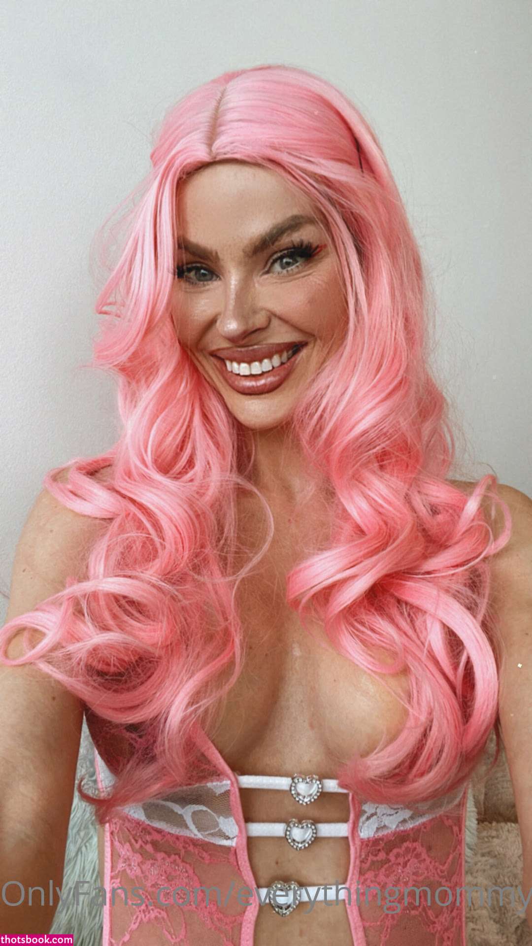 Stacy Quartz Photo #20