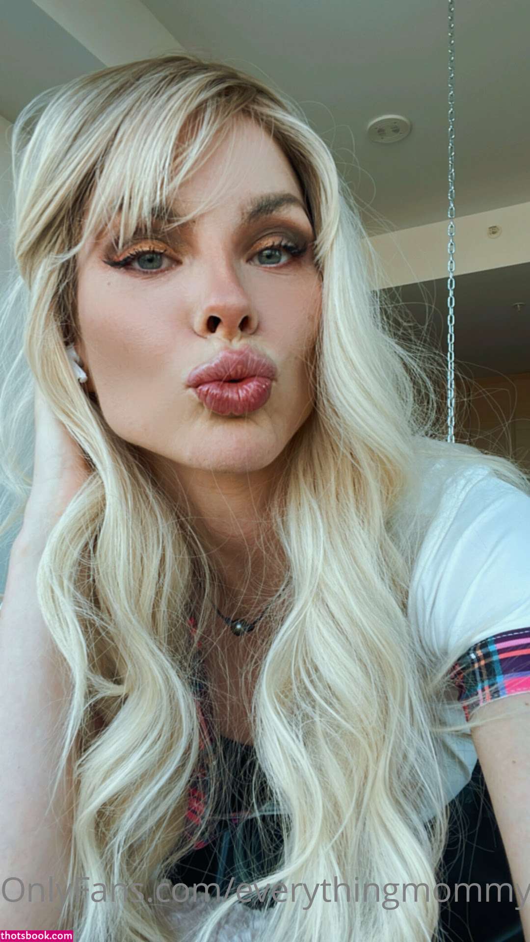 Stacy Quartz Photo #23