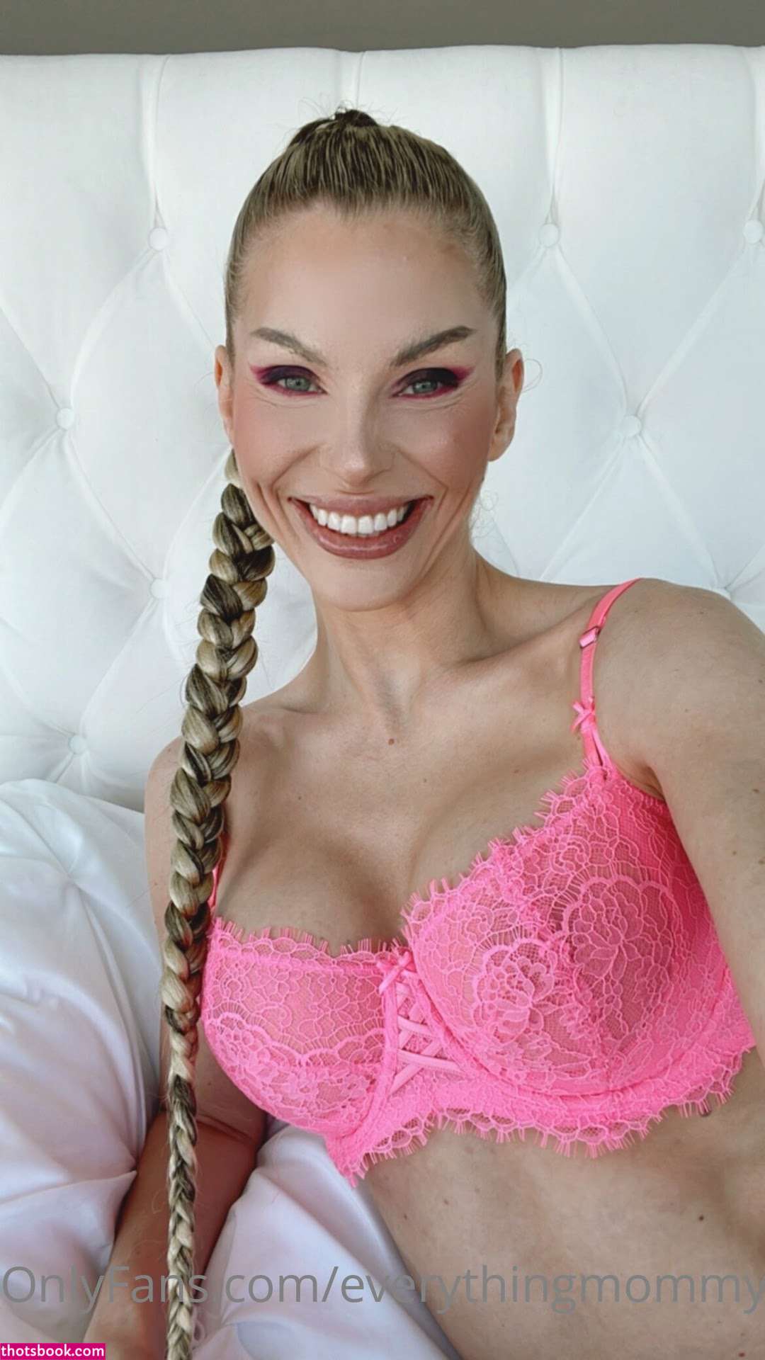 Stacy Quartz Photo #31