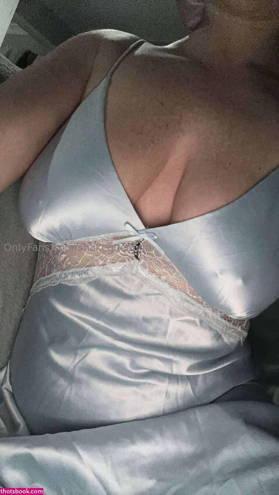 Snakequeennn Photo #5