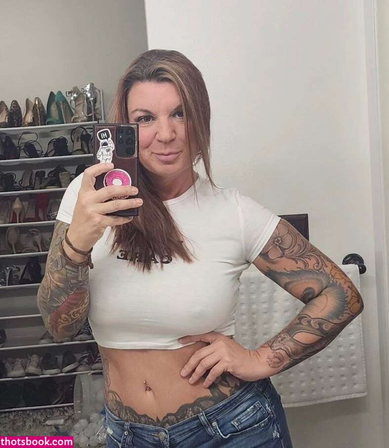 Scarlett West Photo #11