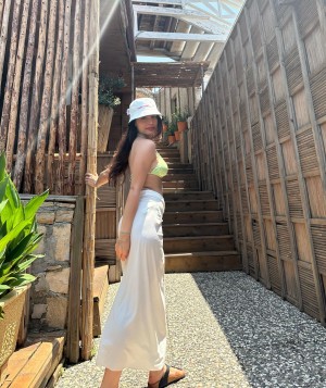 selinhayaat Photo #3