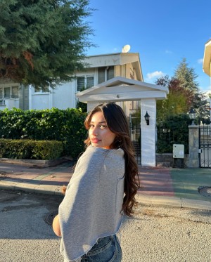 selinhayaat Photo #19