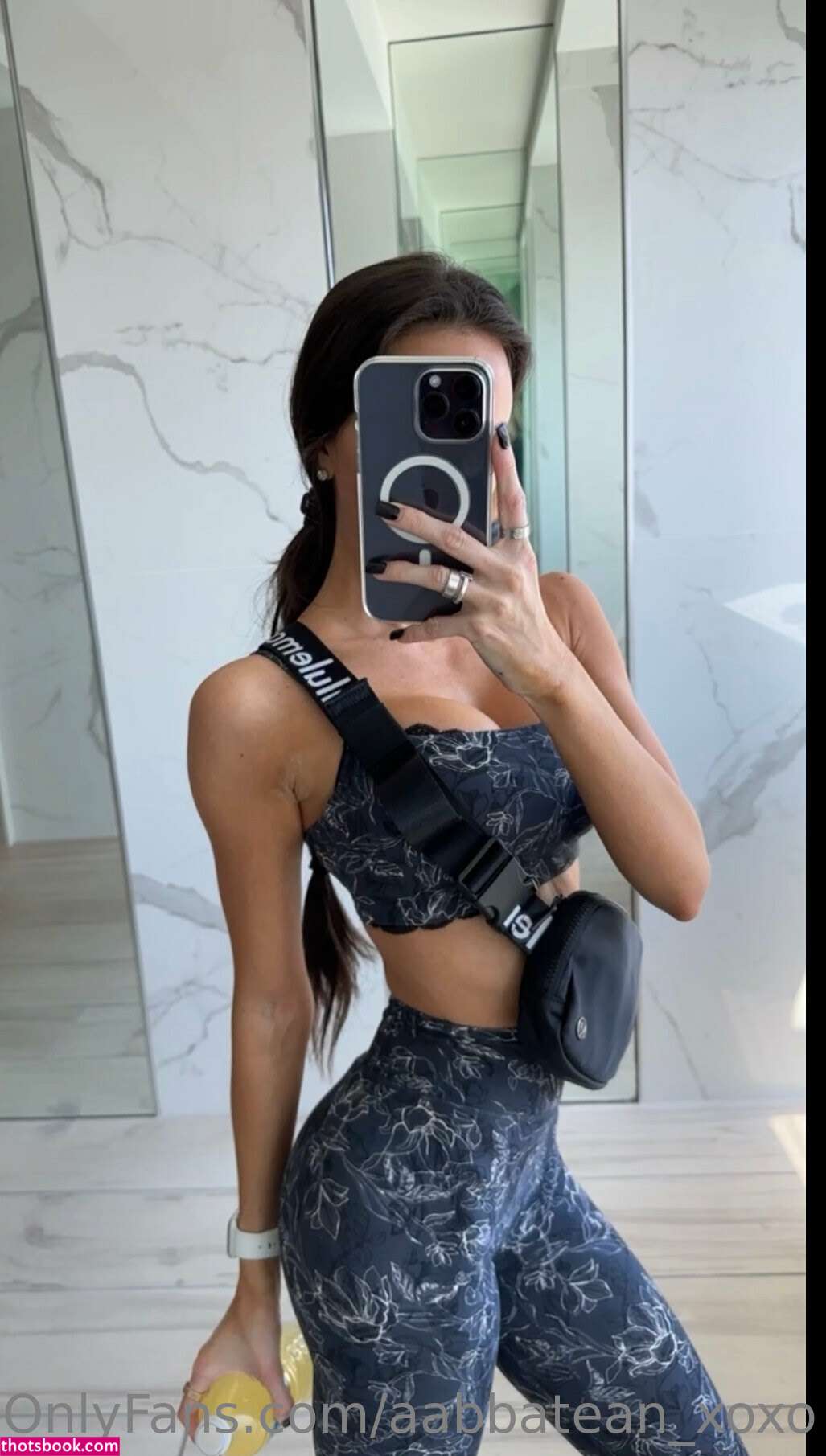 Alexandra Abbate Photo #20