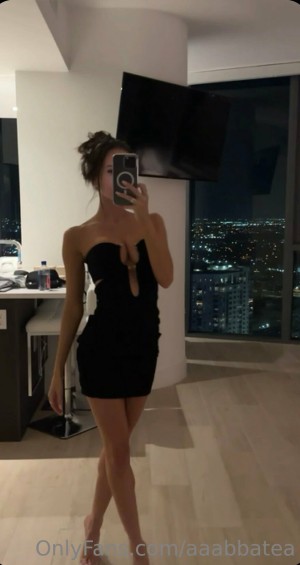 Alexandra Abbate Photo #17