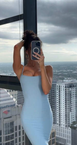 Alexandra Abbate Photo #18