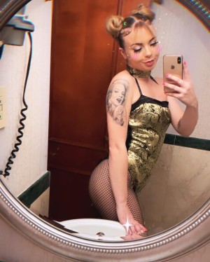 Emilie Brooklyn Photo #26