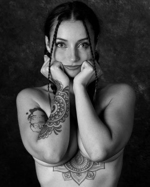 Fabiolaholystone Photo #23