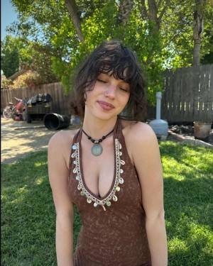 kambriachaerose Photo #16