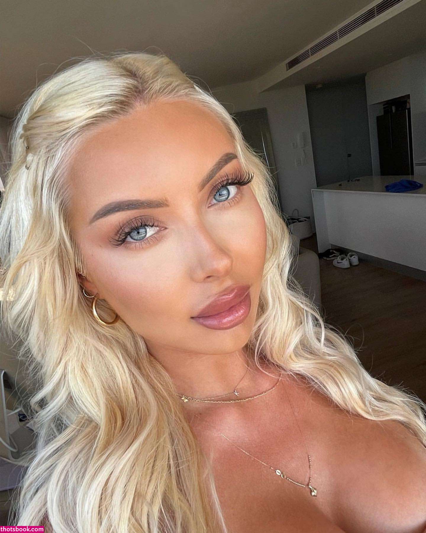 Kaseyy Hill Photo #41