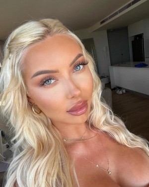 Kaseyy Hill Photo #41