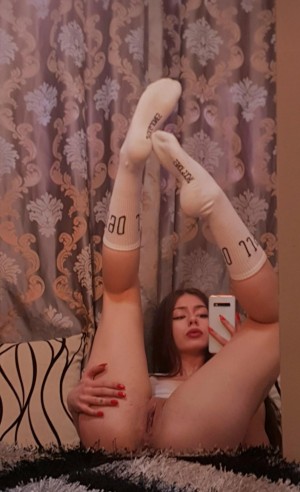 Lavinia West Photo #7