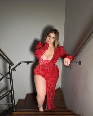 Marianahoyosr Photo #25