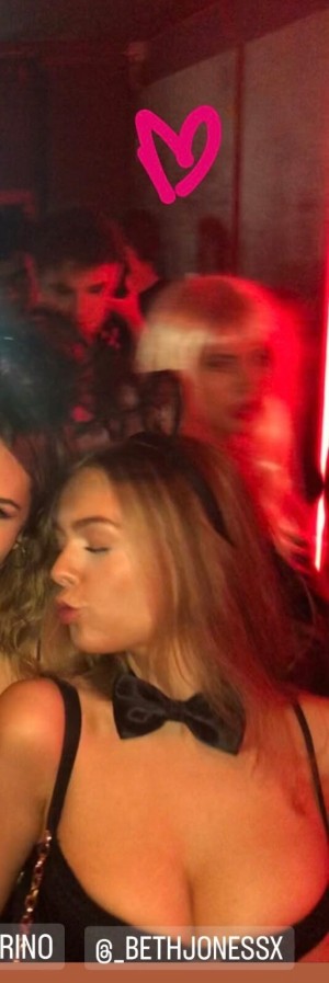 Beth Jones Photo #13