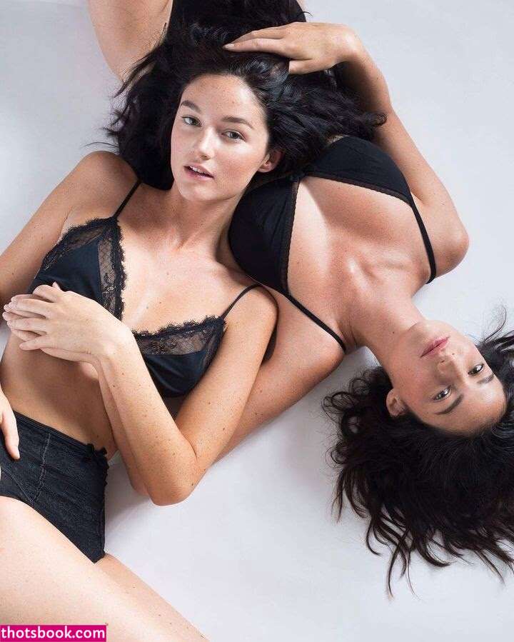 Chloe Bechini Photo #6