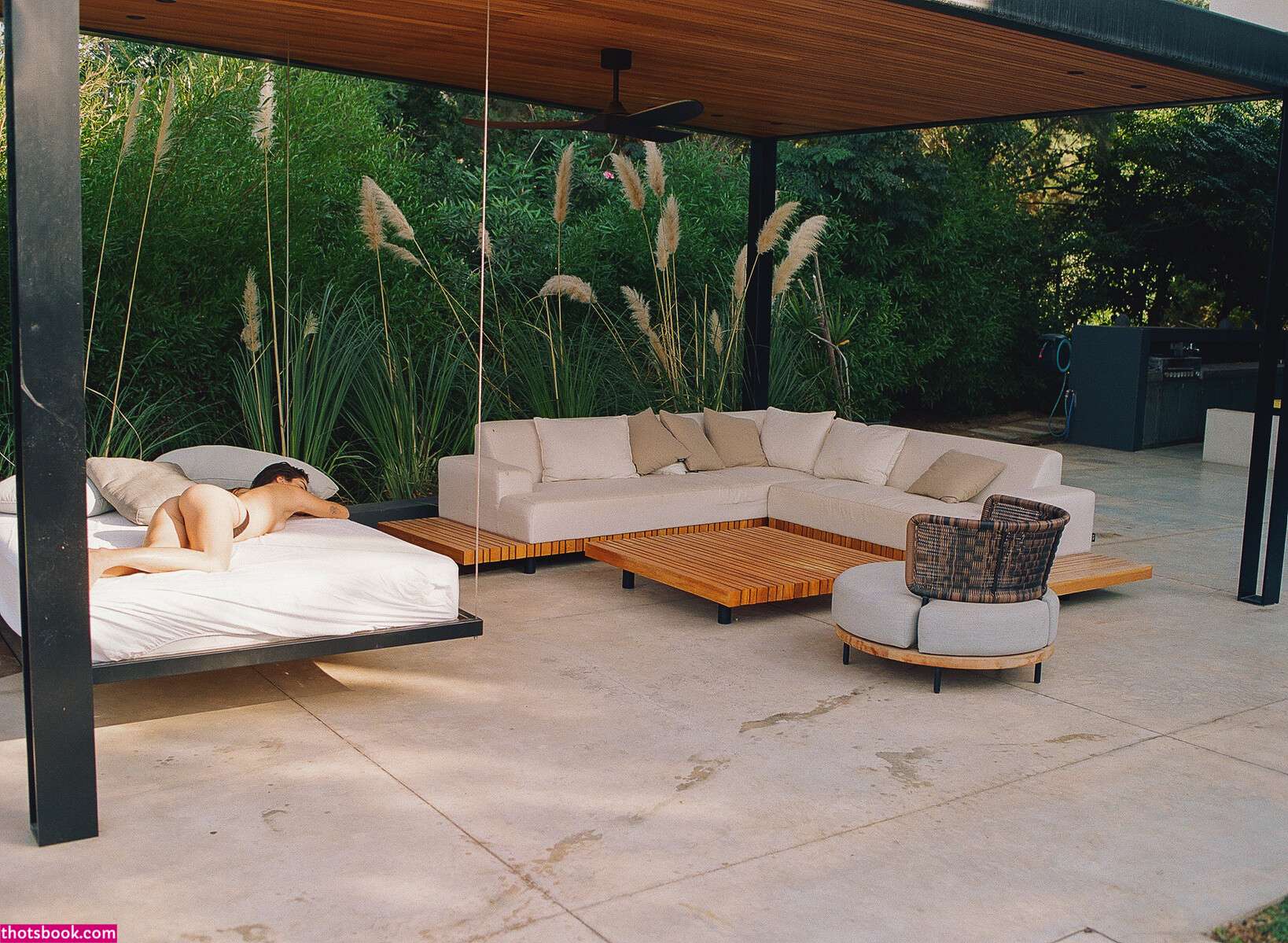 Ella Grossman Photo #5