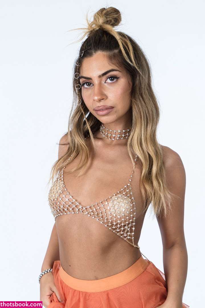 Koral Alkobi Photo #21